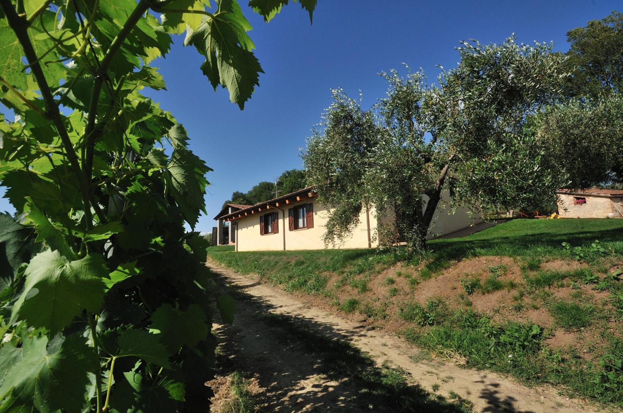 Agriturismo Casale Contessa Montebuono  Екстериор снимка