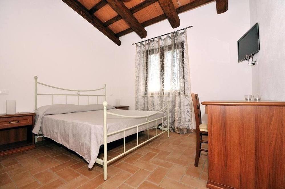 Agriturismo Casale Contessa Montebuono  Екстериор снимка