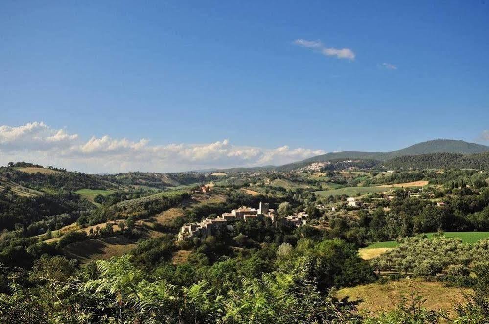 Agriturismo Casale Contessa Montebuono  Екстериор снимка